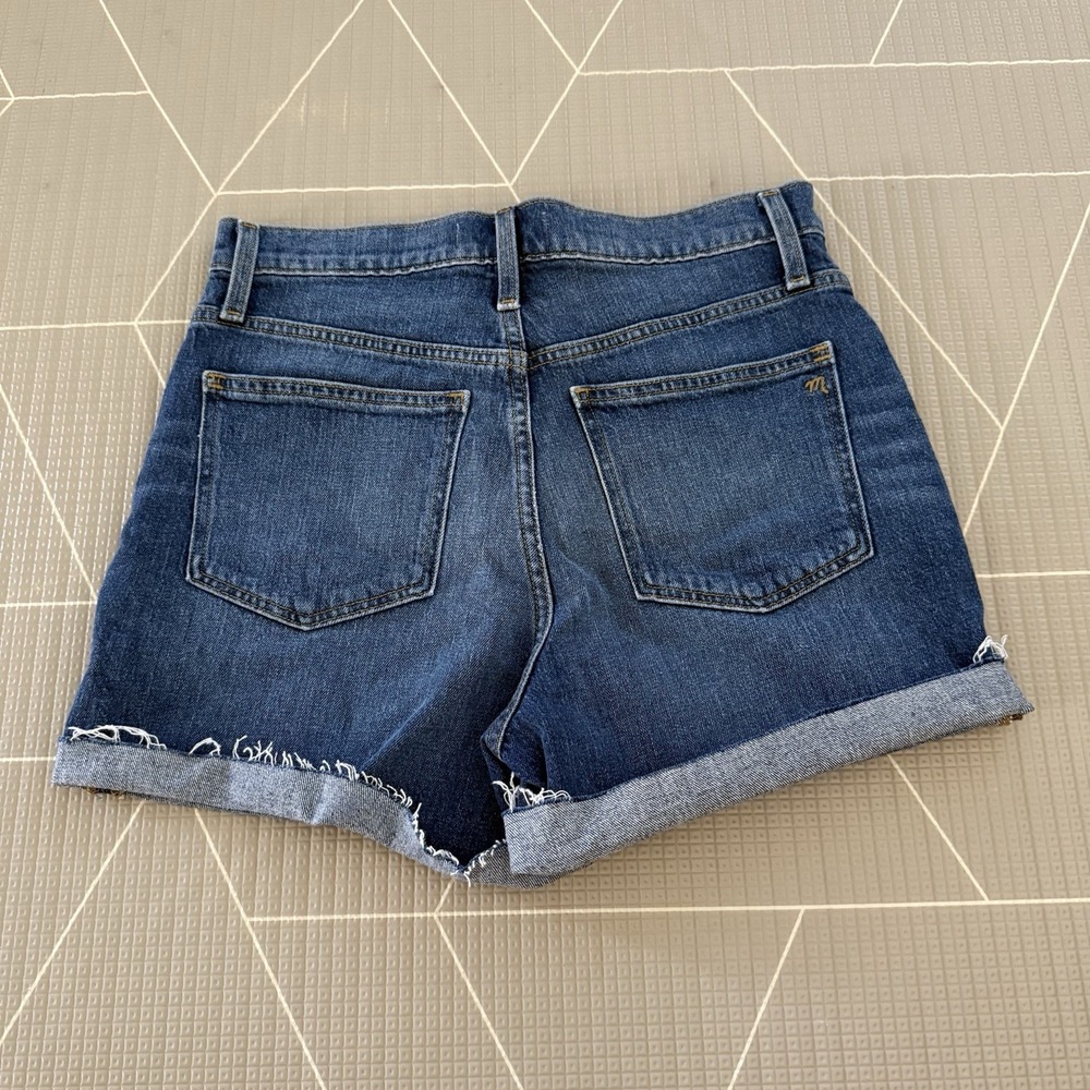 Madewell High Rise Denim Shorts Size 27 Raw Hem Rolled Cuff - Picture 2 of 8